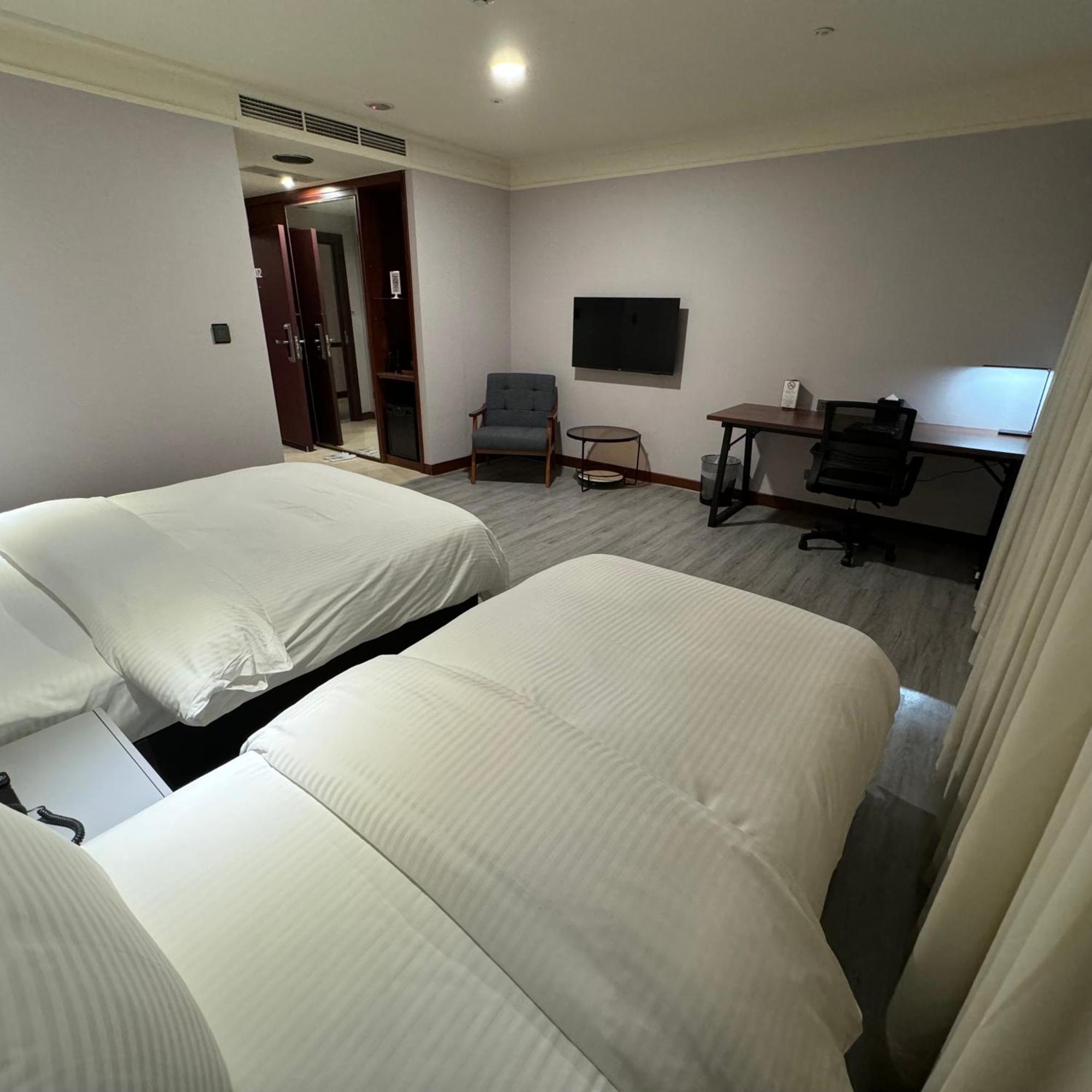 Xinshehotel - Chungli Taoyuan Dış mekan fotoğraf