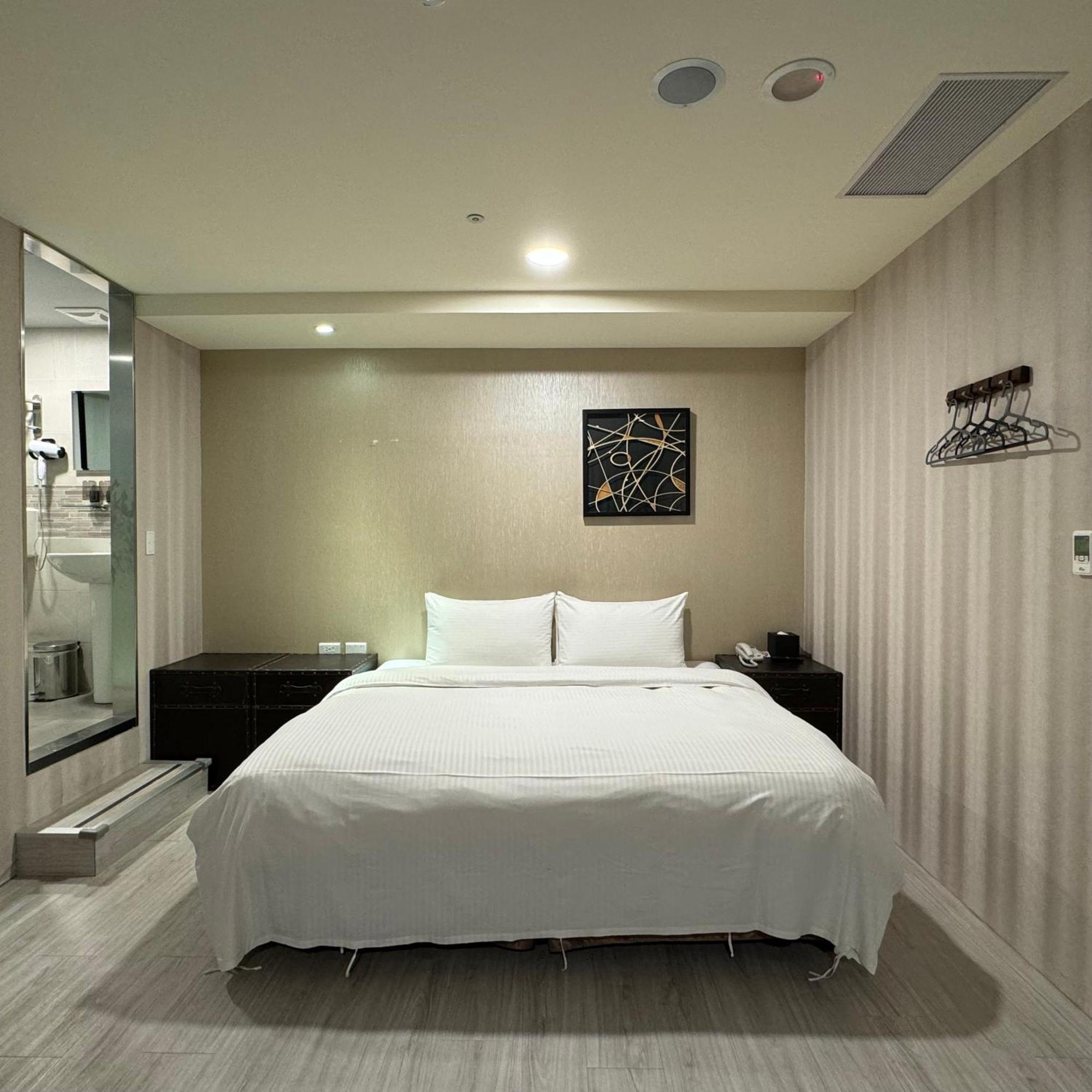 Xinshehotel - Chungli Taoyuan Dış mekan fotoğraf