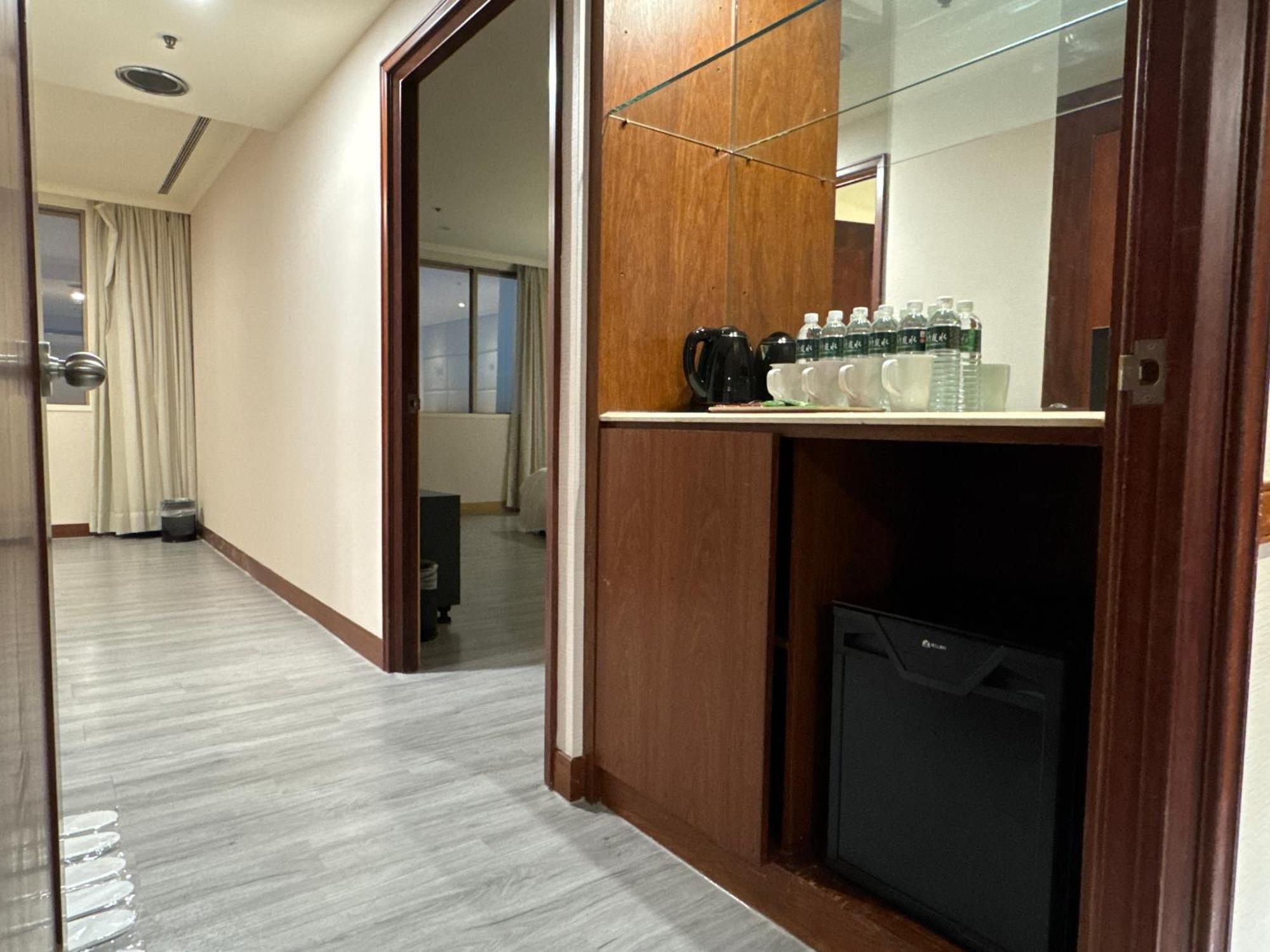 Xinshehotel - Chungli Taoyuan Dış mekan fotoğraf