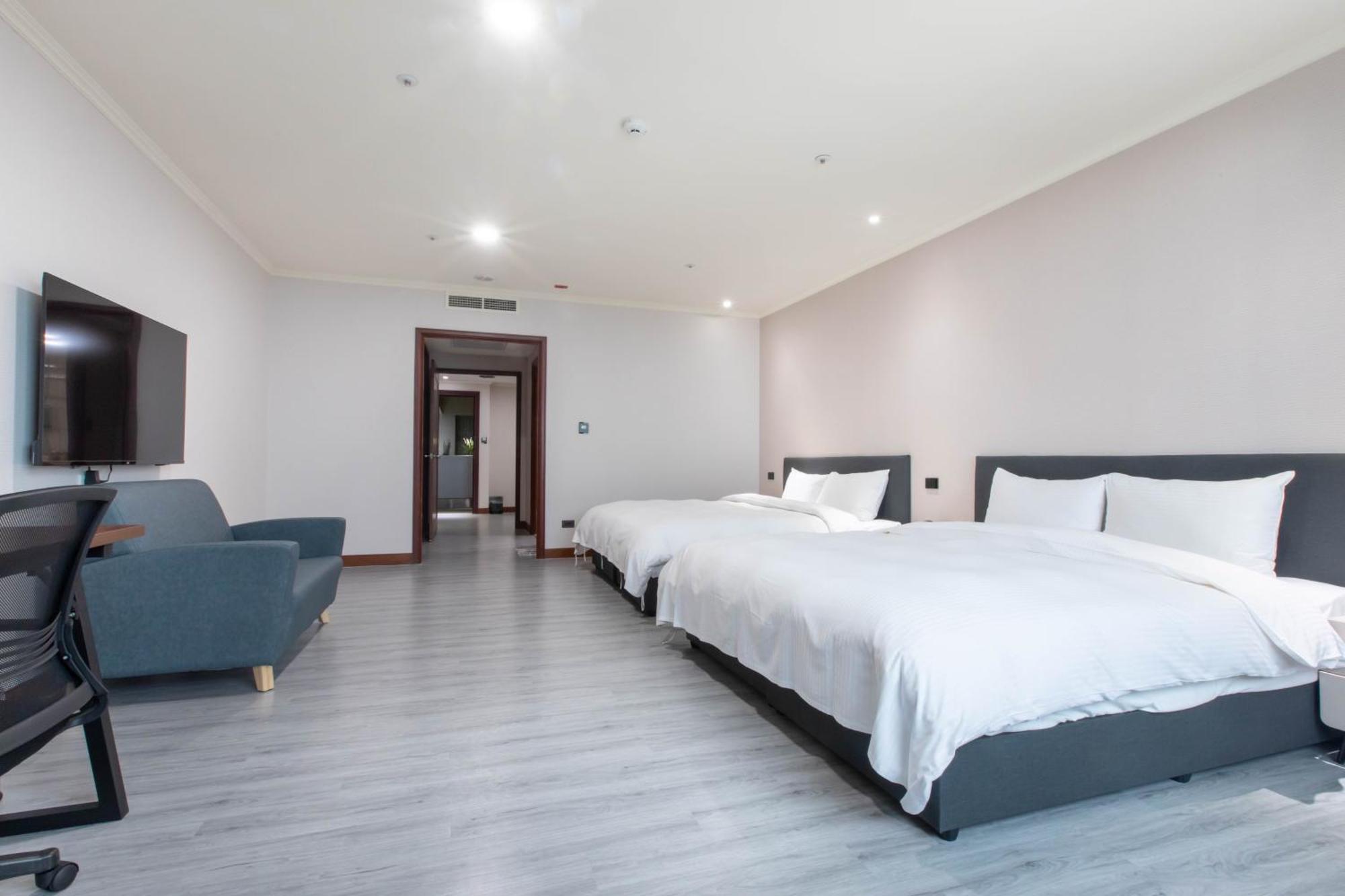 Xinshehotel - Chungli Taoyuan Dış mekan fotoğraf